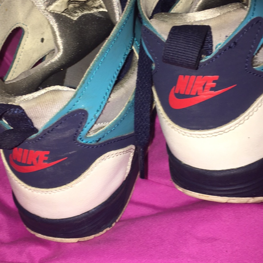 Nike Hurraches - Picture 4 of 4